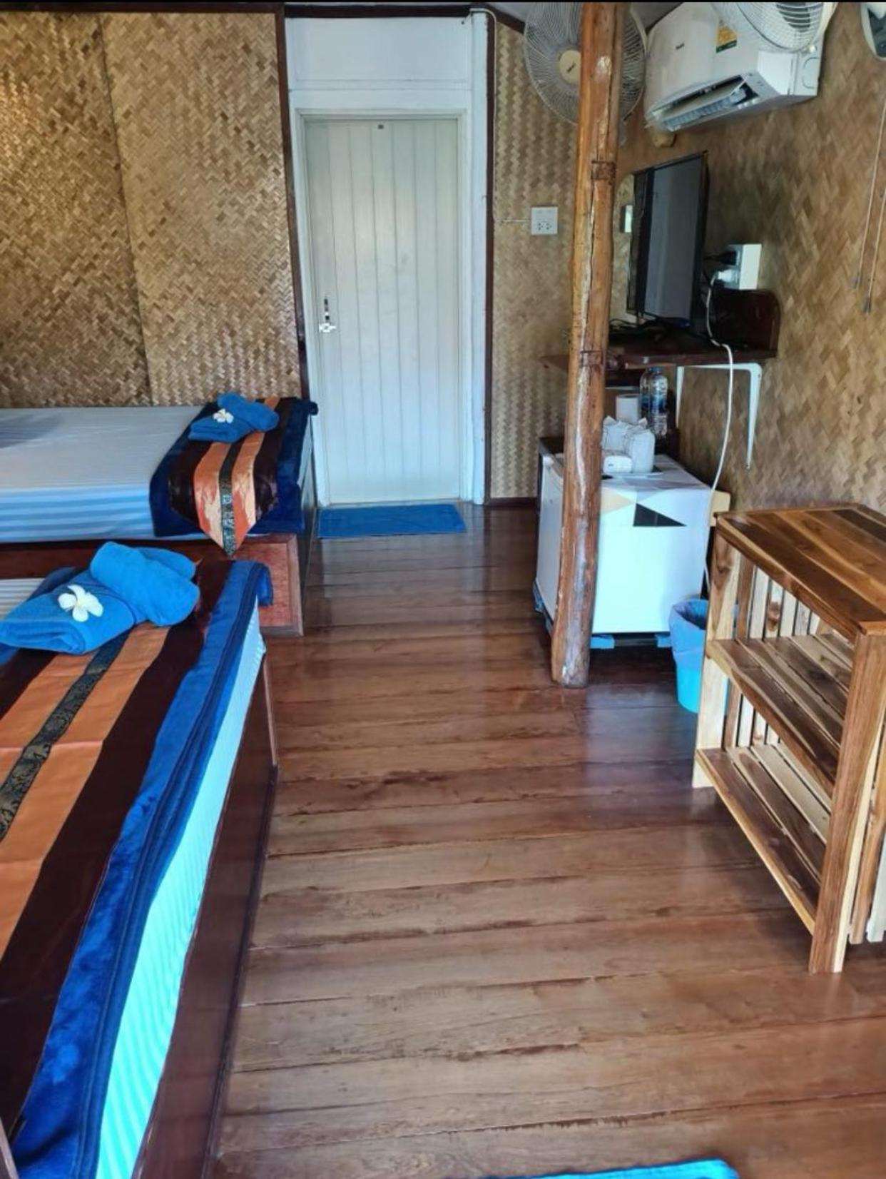 Markhouse Bungalow Ko Kut ภายนอก รูปภาพ